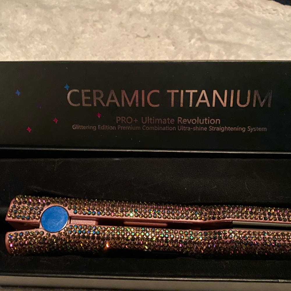 Ceramic titanium flat irons new